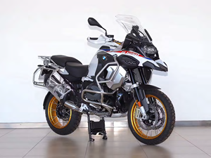 Pare-brise de moto en acrylique polycarbonate anti-rayures personnalisé en gros pour Ducati Kawasaki BMW Yamaha Honda Suzuki - Product Image 2