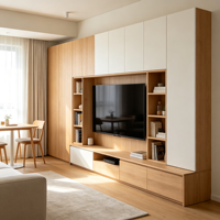 Meuble TV moderne minimaliste en bois de grande taille avec armoires blanches et étagères ouvertes pour une solution de rangement spacieuse dans le salon