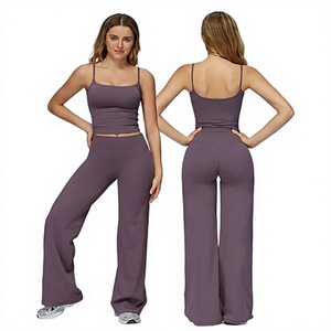 Meilleur ensemble de yoga sans couture pour femme en gros : pantalon taille haute à jambes larges et crop top à fines bretelles, couleur unie, pour entraînement et fitness - Product Image 1