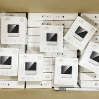 Batterie externe portable double USB en gros 10000mAh/20000mAh à charge rapide avec 4 câbles, logo personnalisé, promotion OEM