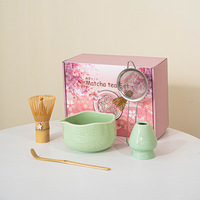 Ensemble de matcha en céramique de style japonais, 7 pièces, motif fleurs de cerisier, avec bol à matcha, bec verseur et fouet à thé, dans un coffret cadeau pour la préparation du thé