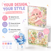 Breloques shaker personnalisées en acrylique transparent imprimées recto-verso avec des personnages d'anime pour souvenirs sur le thème de l'anime.