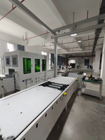 Système de stockage d'énergie commercial et industriel LiFePO4 241 kWh 125 kW, refroidissement liquide, IP55, extérieur, BESS, pour le raccordement au réseau et la réduction des pics de consommation