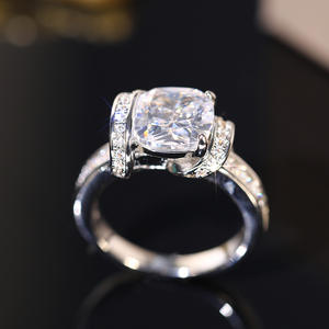 Boucles d'oreilles Mbletojum en diamant platine, taille coussin, couleur D naturelle, certifiées, pour femme, classiques, pour fiançailles, taille 10 - Product Image 4