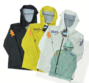 Abbigliamento Sportivo Unisex all'Ingrosso, Cardigan con Cappuccio e Zip, Giacca Antivento da Montagna Brasiliana con Lettera "L" che Piace alla Mia Moglie - Product Image 1