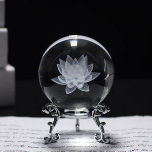 Boule de cristal K9 en cristal personnalisé, fleur de Lotus gravée 3d, boule de guérison pour la méditation, vente en gros - Product Image 1