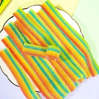 Fabricant Vente en gros Bandes fruitées acidulées personnalisées Bonbons Vente à chaud Gommes à la réglisse en poudre acidulée roulée aromatisée aux fruits en vrac