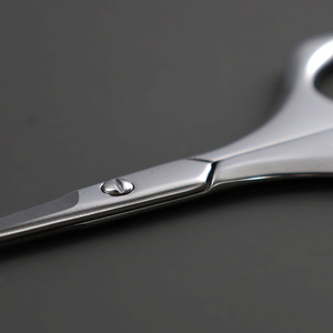 Nouvel ensemble de tondeuses à poils de nez pour hommes, tête ronde en acier inoxydable, petits ciseaux manuels pour le rasage et le nettoyage du nez. - Product Image 3