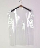 Rouleau de film PVC super transparent, feuille de plastique souple transparente anti-poussière pour couverture de vêtements et usage polyvalent