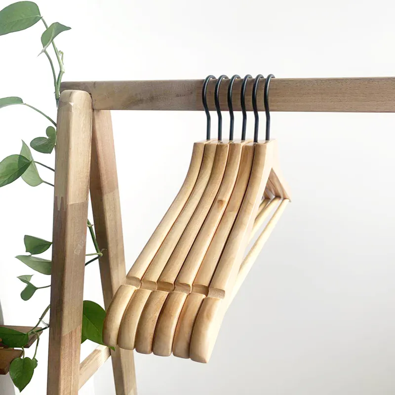 New design wooden hanger factory hot sale clothing hangers wooden suit hangers