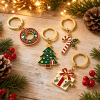 Porte-clés personnalisé en émail, directement de l'usine, avec motifs de Noël (Couronne, Arbre, Canne à sucre, Boîte cadeau), pendentif souvenir de vacances, cadeau