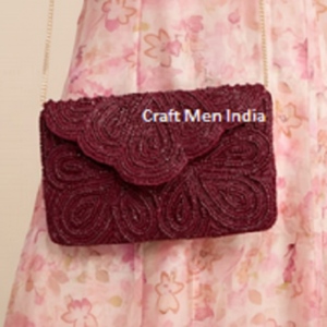 Pochette de soirée perlée à la main avec motif à carreaux abstrait, sac à main élégant pour femme, idéal pour les cadeaux et les événements - Product Image 1