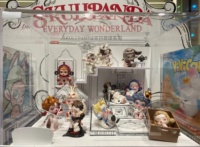 Legit Popmart Original SKULLPANDA Everyday Wonderland Series Blind Box PVC Lot de 12 boîtes à l'échelle 1/72 Boîte mystère personnalisée tendance