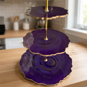 Soporte para Pastel de Resina Morada de Calidad Premium, Modelo Animal Artístico de Anime, para Ocasiones Auspiciosas y Celebraciones, Exhibición de Vajilla - Product Image 1