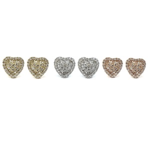 Hong Kong conception quotidienne bonne qualité 18k or blanc véritable griffe réglage diamant naturel forme de coeur grappe boucles d'oreilles pour les femmes - Product Image 4