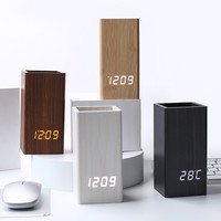 Réveil numérique à commande vocale avec porte-stylo en bois, créatif, pour étudiant, bureau, alimenté par USB/batterie, organisateur de crayons LED