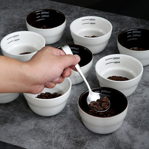 Cuillère à thé, café et glace <span class=keywords><strong>en</strong></span> acier inoxydable poli miroir élégante avec long manche, design classique pour les occasions de fête - Product Image 2
