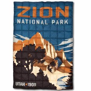 Custom Modern Waterproof Polyester Puffy Blanket-Tear-Resistant Printed Promotional Travel <b>Outdoor</b> <b>Throw</b> for Comfort Convenience - Product Image 4