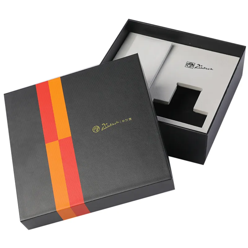Caixa de embalagem para presente de pulso de relógio em papel kraft preto em relevo