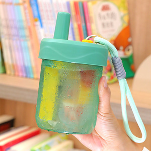 Bouteille d'<span class=keywords><strong>eau</strong></span> vierge en plastique de sublimation Kawaii 500ml pour enfants écologique pour l'école - Product Image 1