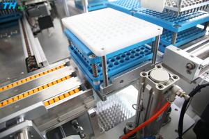 Machine de collecteur de sang automatique, <span class=keywords><strong>Tube</strong></span> et assemblage de bouchon, pour la production de tubulaires - Product Image 5