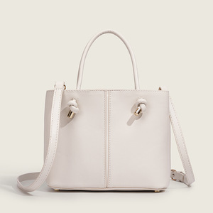 Bolso de Hombro Retro Vintage para Mujer, Mini Bolso de Cuero PU Ligero de Gran Capacidad, Impermeable, para Viajes de Verano - Product Image 2