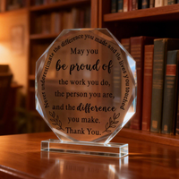 Trophée octogonal en acrylique personnalisé pour la reconnaissance des employés, idéal pour les événements d'entreprise et la reconnaissance des bénévoles