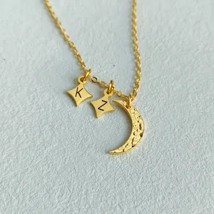 Collana iniziale con lettera personalizzata per la luna celeste e la collana di stelle per ragazze regalo per la festa della mamma - Product Image 4