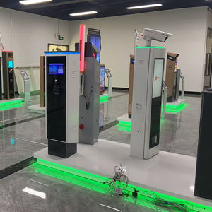 פתרון ניהול חניה לרכב הכולל מתקן כרטיס אוטומטי ומערכת זיהוי לוחית רישוי - Product Image 4