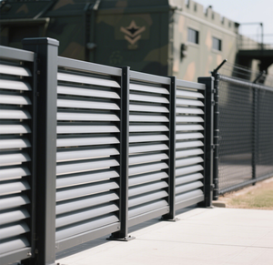 سياج حديث من سبائك الألومنيوم عالي الخصوصية بتصميم مخصص للبيع بالجملة، لوحة مفاتيح ذات تهوية جيدة للحدائق والساحات والاستخدام العائلي - Product Image 6