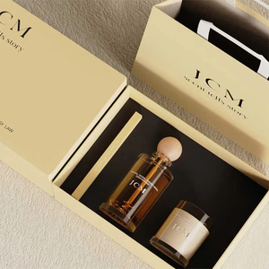 Juego de Velas Aromáticas AIKUN en Elegante Frasco de Vidrio con Etiqueta Personalizada y Caja Personalizada para Baño - Product Image 2