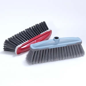 <span class=keywords><strong>Palo</strong></span> <span class=keywords><strong>de</strong></span> <span class=keywords><strong>escoba</strong></span> <span class=keywords><strong>de</strong></span> hierro <span class=keywords><strong>de</strong></span> madera <span class=keywords><strong>de</strong></span> 120cm <span class=keywords><strong>de</strong></span> longitud, línea <span class=keywords><strong>de</strong></span> producción <span class=keywords><strong>de</strong></span> <span class=keywords><strong>escoba</strong></span>, producto limpio - Product Image 4