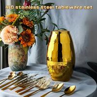 Luxuriöses 410 Edelstahl Eiförmiges Western Retro Besteckset Stimmungsflasche Hochzeitsfeier 24-teilig Spülmaschinenfest Steakmesser