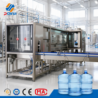 Ligne de production complète de machine d'embouteillage d'eau en bouteilles de 5 gallons à haute vitesse 300BPH pour usine d'eau potable minérale purifiée