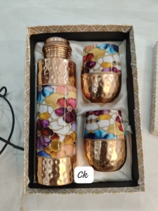 Bouteille d'eau en cuivre pur écologique pour un stockage d'eau froide et chaude durable pour une solution d'hydratation quotidienne - Product Image 2