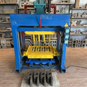 Maquinaria para la Producción a Pequeña Escala <span class=keywords><strong>de</strong></span> Bloques <span class=keywords><strong>de</strong></span> Cemento Hidráulicos Huecos 4-40 para Pavimentación - Product Image 3