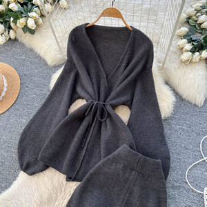 Kadınlar İçin Sonbahar Temelleri 2 Parça Takım Tunik Bandaj Bluz Ve Yüksek Bel Örme Takım Toptan Giyim - Product Image 2