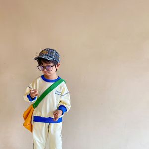 Ropa Infantil al por Mayor para Niños Pequeños: Conjuntos Casuales a Cuadros Unisex para Niños y Niñas - Product Image 6