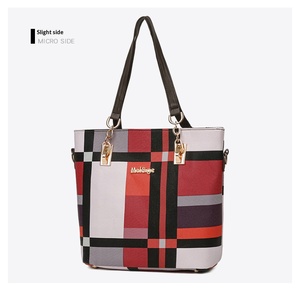 Conjunto de Bolsos de Piel Sintética con Logotipo Personalizado, Colección de Bolsos de Mano con Estampado a Cuadros Vintage, Bolso Tote y Bandolera, Conjunto de Bolsos para Mujer - Product Image 4