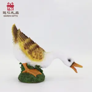 Custom Resin Crafts Animal Decorative Cute Duck Desktop Polyresin Statue Sculpture Decor Resin Crafts