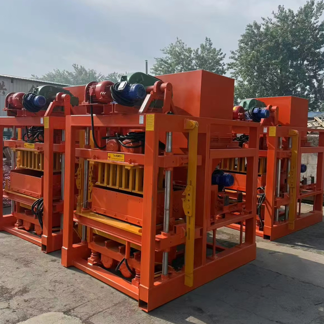High Quality Low Cost QTJ4-26C Automatic Concrete Fly Ash Interlock Block Making Machinery for Sale