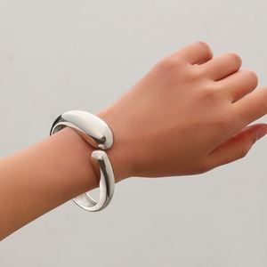 Versión coreana INS Anillo minimalista con patrón de onda irregular Anillo abierto brillante americano europeo Adorno de joyería de moda para mujer - Product Image 5