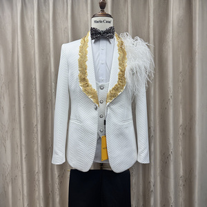 <span class=keywords><strong>Traje</strong></span> <span class=keywords><strong>de</strong></span> esmoquin <span class=keywords><strong>de</strong></span> lujo <span class=keywords><strong>para</strong></span> hombre, conjunto <span class=keywords><strong>de</strong></span> 3 piezas, hecho a mano con pedrería, chaqueta, <span class=keywords><strong>chaleco</strong></span> y pantalón, ropa formal <span class=keywords><strong>para</strong></span> fiesta, <span class=keywords><strong>de</strong></span> un solo botón, talla grande - Product Image 3