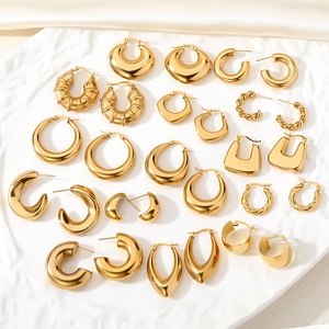 Pendientes de Aro en Forma de C, de Acero Inoxidable con Baño de Oro PVD, Resistentes al Agua, para Mujer, Joyería de Moda, Venta al Por Mayor - Product Image 3