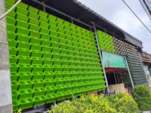 <span class=keywords><strong>Pot</strong></span> de <span class=keywords><strong>fleur</strong></span> de jardin vertical suspendu au mur en plastique intérieur/extérieur à arrosage automatique pour usage domestique - Product Image 6