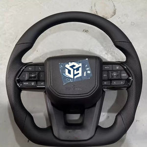 Volant de voiture en cuir de fibre de carbone cousu à la main de qualité OEM, utilisé pour Toyota LC300 Land Cruiser Camry Hiace Hilux Corolla - Product Image 1