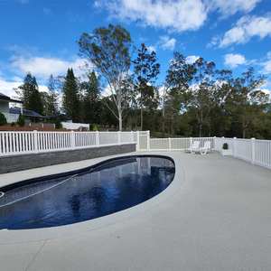 أحدث تصميم ألواح سياج فينيل أبيض من كلوريد البولي فينيل ، سياج خارجي للخصوصية الجميلة لحمام السباحة - Product Image 5