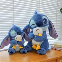 Nouvelle Peluche Anime Stitch en Forme de Canard à Câliner, Coussin Doux en Peluche avec Rembourrage en Coton PP, Unisexe pour Tous les Âges