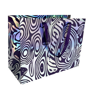 أكياس هدايا ورقية للتسوق مخصصة لطباعة الملابس بالليزر رائعة أكياس ورقية فاخرة لتعبئة الملابس - Product Image 2