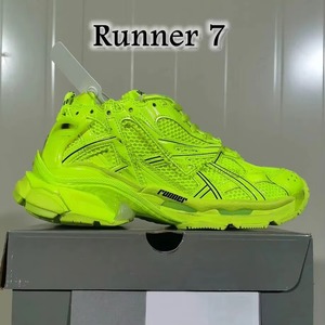 Coureurs Piste Designer Chaussures Femme Triple S Multicolore Coloré Femmes Hommes De Luxe Baskets Robe Baskets - Product Image 5